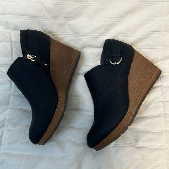 Dr. Scholl’s Wedge Bootie Black Size 7 - Picture 2 of 7